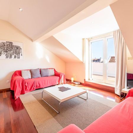 דירות ליסבון Guestready - Rare Terrace Apt, Historic Center מראה חיצוני תמונה